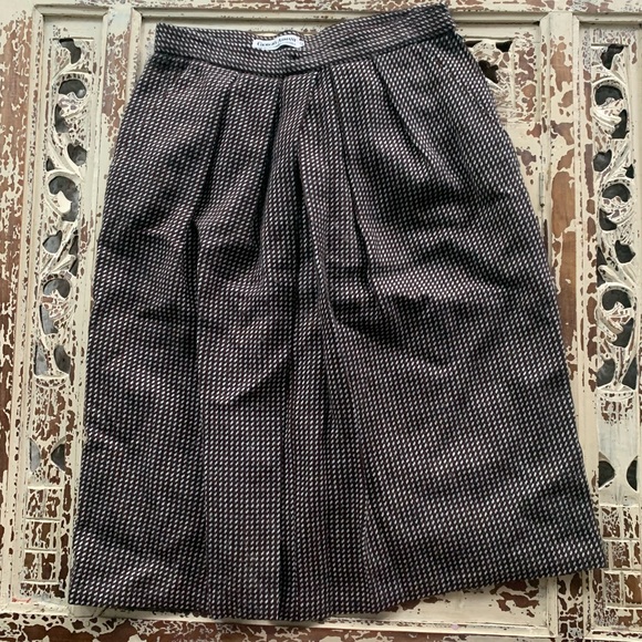 Giorgio Armani Skirt - Picture 1 of 7